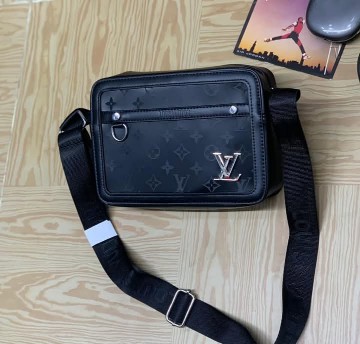 BLACK CROSS BAG